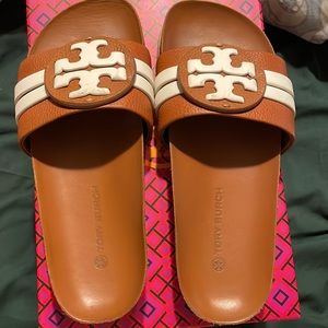 Tory Burch brown slide/sandal